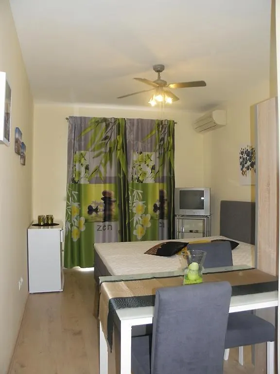 Apartment Villa Brekalo Trogir Croatia