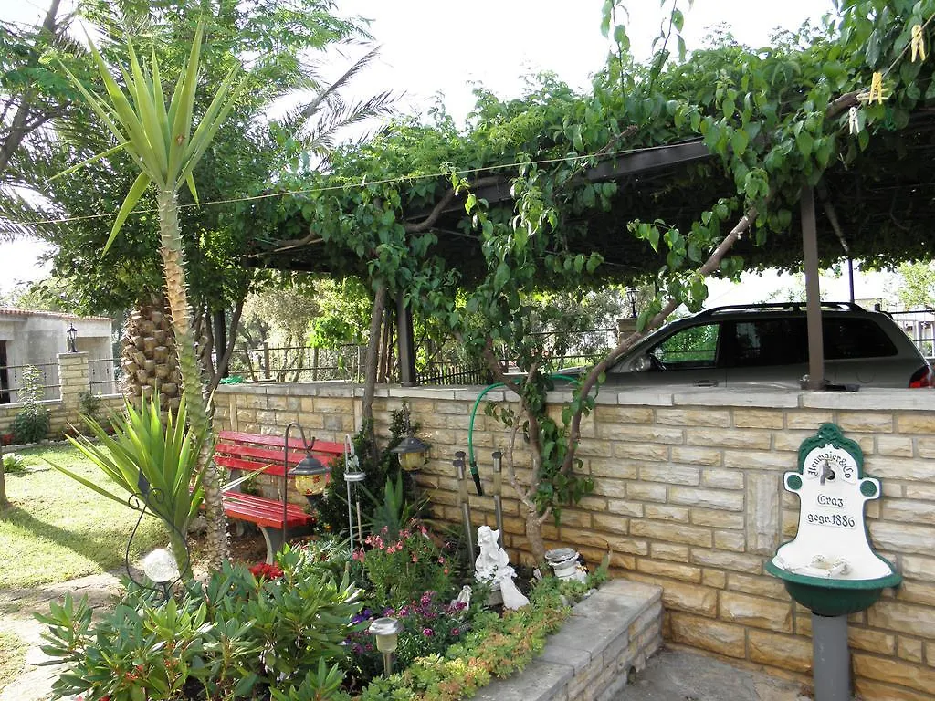 Villa Brekalo Trogir 0*,  Croatia